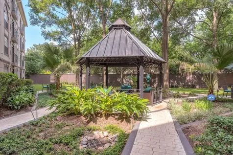 5800 Woodway Drive 0107 Houston TX 77057