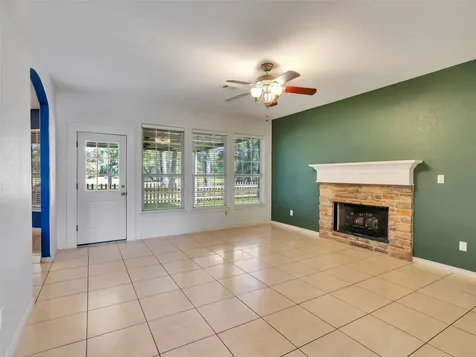 20726 Squaw Valley Trail Crosby TX 77532