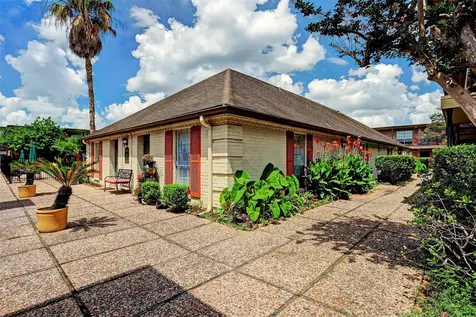 11550 Chimney Rock Road 167 Houston TX 77035