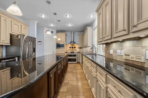 914 Pinewood Lane Seabrook TX 77586