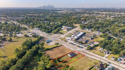 7210 Lockwood Drive Houston TX 77016