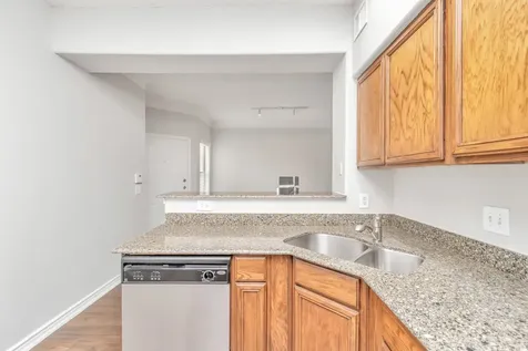 1600 Eldridge St Parkway 1505 Houston TX 77077