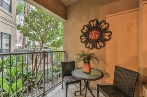 1901 Post Oak Boulevard 1406 Houston TX 77056