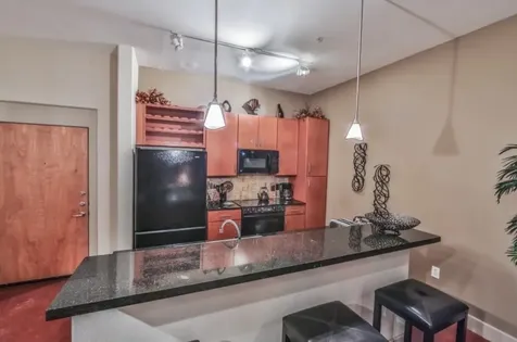 1901 Post Oak Boulevard 1406 Houston TX 77056