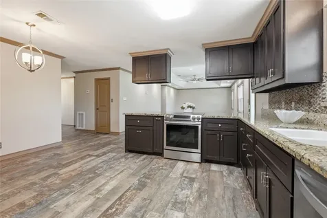 4215 County Road 182 Alvin TX 77511