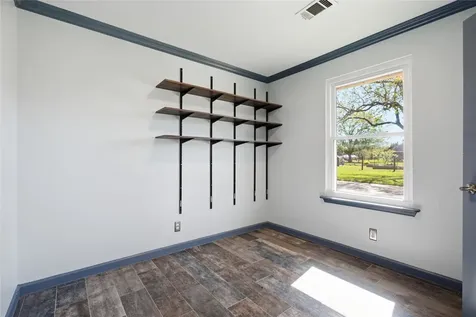 4215 County Road 182 Alvin TX 77511