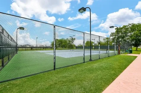 1731 Pampas Trail Drive Friendswood TX 77546