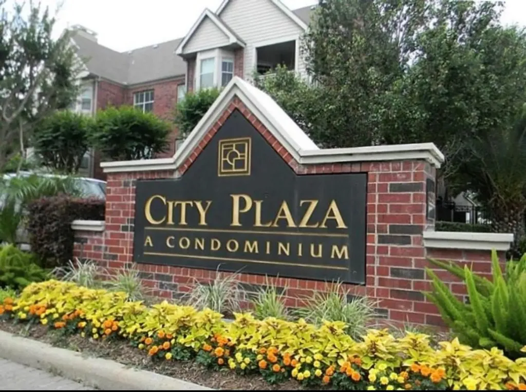 1330 Old Spanish Trail 8103 Houston TX 77054