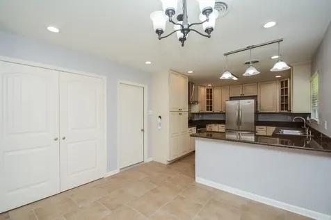3323 Westview Street Shoreacres TX 77571