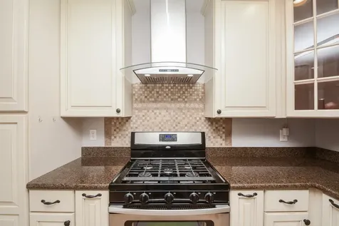 3323 Westview Street Shoreacres TX 77571