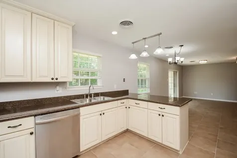 3323 Westview Street Shoreacres TX 77571