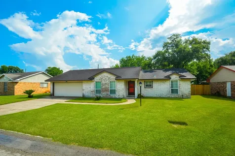 3323 Westview Street Shoreacres TX 77571