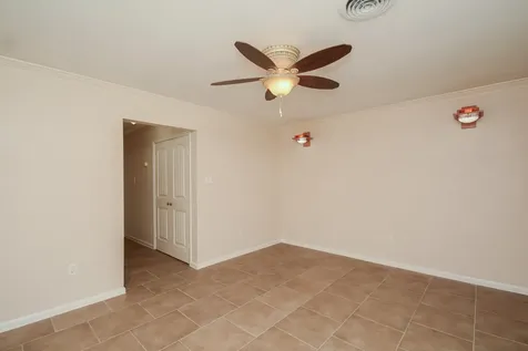 3323 Westview Street Shoreacres TX 77571