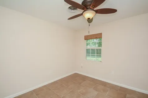 3323 Westview Street Shoreacres TX 77571