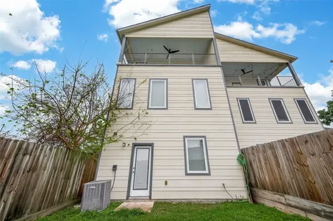 1819 South Street Houston TX 77009