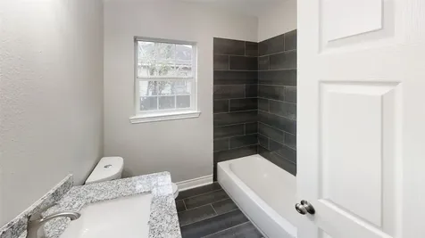 4323 Alice Street Houston TX 77021
