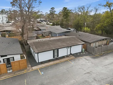 4102 Sherwood Lane 8 Houston TX 77092
