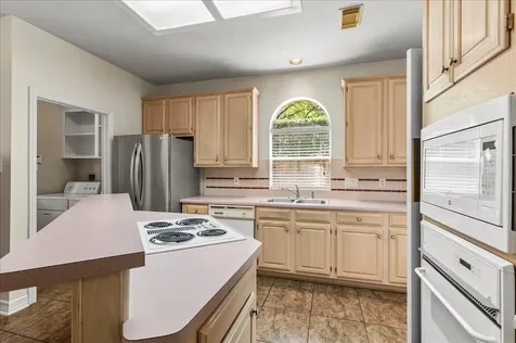 3122 Woodcreek Glen Lane Houston TX 77073