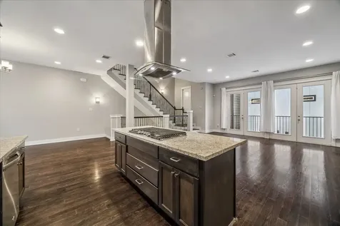 608 W 28th Street B Houston TX 77008