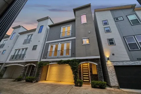 608 W 28th Street B Houston TX 77008