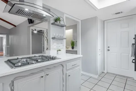 239 Blackwater Lane Houston TX 77015
