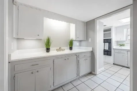 239 Blackwater Lane Houston TX 77015