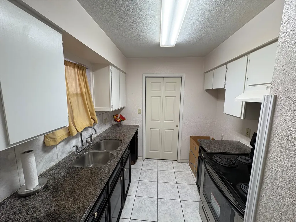 17230 Imperial Valley Drive 24 Houston TX 77060