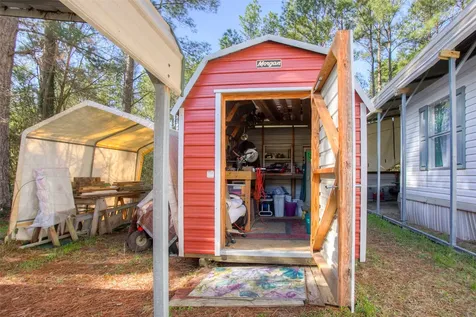 3 Lynell Drive Huntsville TX 77320