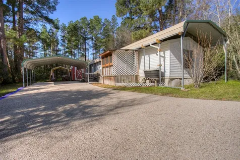 3 Lynell Drive Huntsville TX 77320
