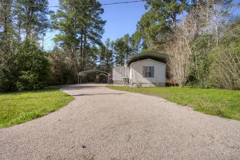 3 Lynell Drive Huntsville TX 77320