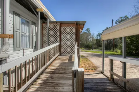 3 Lynell Drive Huntsville TX 77320