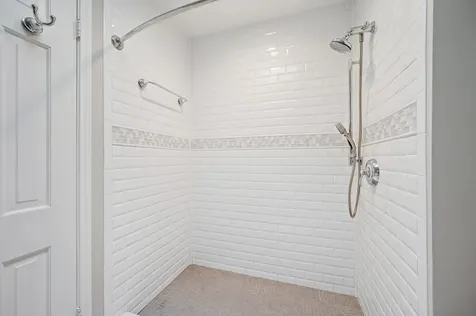 5382 Brownway Street D39 Houston TX 77056