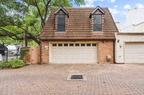 5382 Brownway Street D39 Houston TX 77056