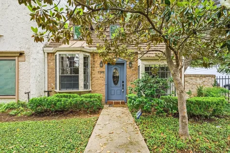 5382 Brownway Street D39 Houston TX 77056