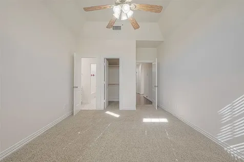 1189 Lovett Street Tomball TX 77375