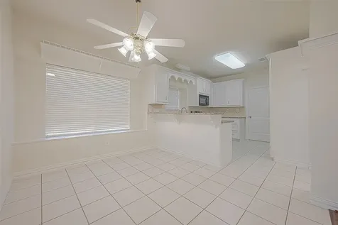 1189 Lovett Street Tomball TX 77375