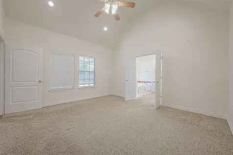 1189 Lovett Street Tomball TX 77375
