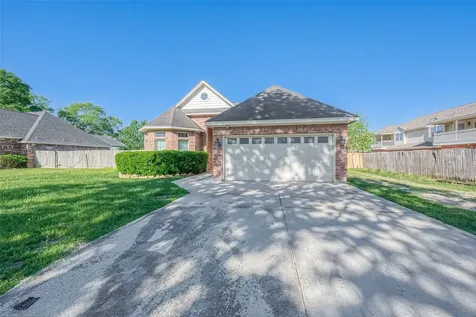 1189 Lovett Street Tomball TX 77375