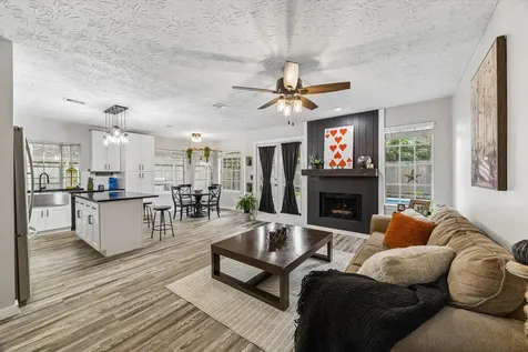 5427 Fern Park Drive Kingwood TX 77339