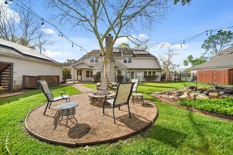 3002 Hampton Drive Missouri City TX 77459