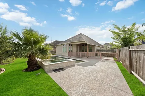 2805 Parkside Village Lane Pearland TX 77581