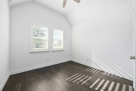 2805 Parkside Village Lane Pearland TX 77581