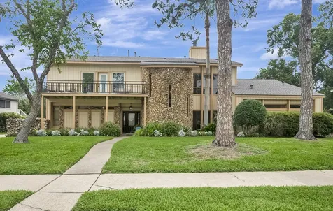 307 Crestwood Drive El Lago TX 77586