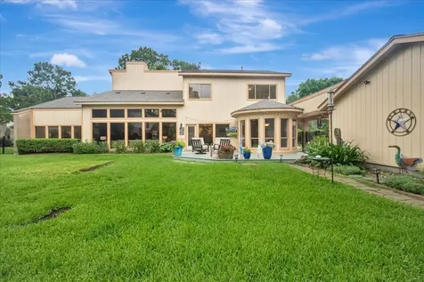 307 Crestwood Drive El Lago TX 77586