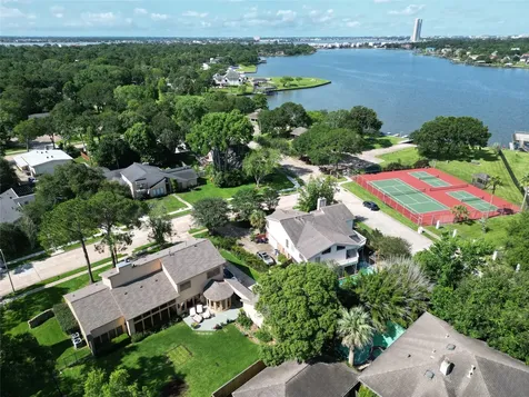 307 Crestwood Drive El Lago TX 77586