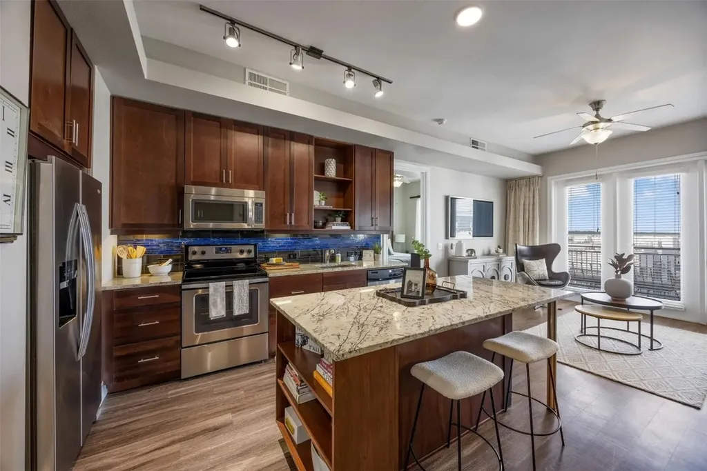 3201 Esperanza Crossing 538 Austin TX 78758