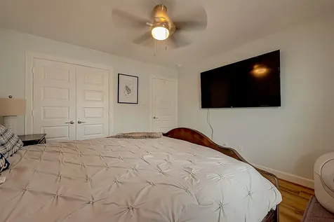 909-A W 35th Street A Houston TX 77018