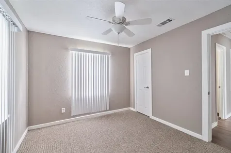 4914 Yellowstone Boulevard Houston TX 77021