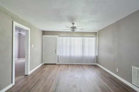 4914 Yellowstone Boulevard Houston TX 77021