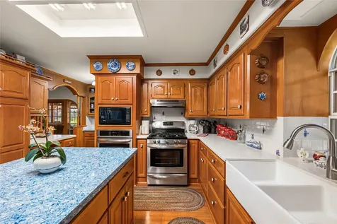 423 Jane Street East Bernard TX 77435